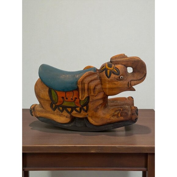 Hand-Carved Wooden Elephant Rocking Figurine With Colorful Painted Details vinta - Picture 2 of 10